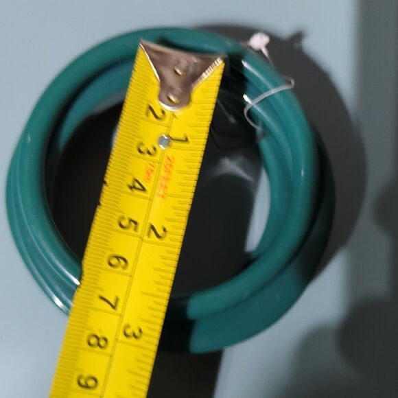 ZENZii Set of 3 Acrylic Bangles (E2) - Picture 6 of 6